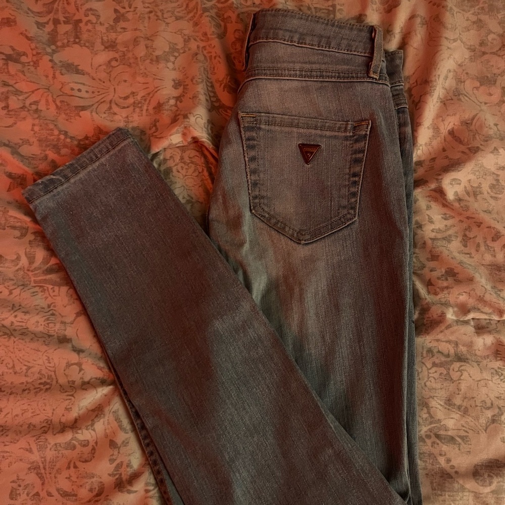 guess straight/skinny jeans